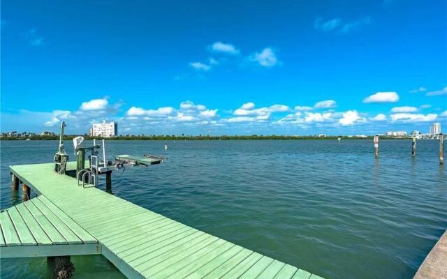 Bayside 294 - Three Bedroom Condo