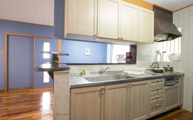 Sea Side House POLEPOLE