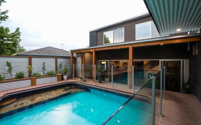 Heathcote Inn