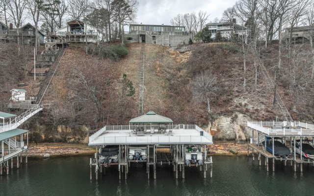 Tennessee River Vacation Rental w/ Deck + View!