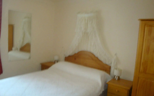 Monterey Beach Hotel