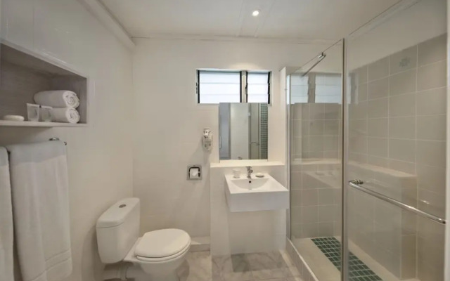 Astroea Beach Hotel
