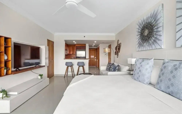 Ocean Breeze Villa