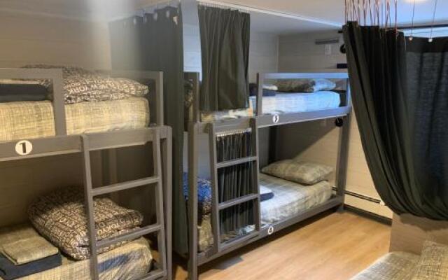 Jasper Downtown Hostel