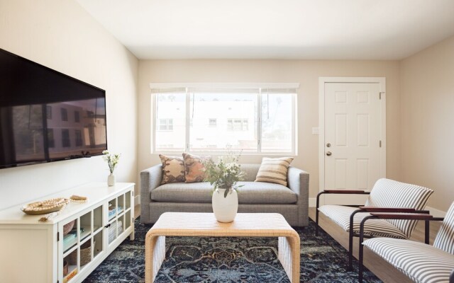 Seashore X by Avantstay Chic La Jolla Flat 5mins From the Beach!