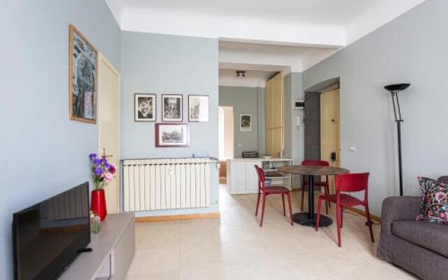 Your Nest In Milan - City Center Apartment