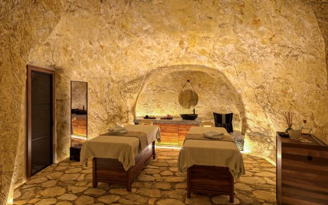 Hotel Xcaret Arte – All Parks / All Fun Inclusive, Adults Only