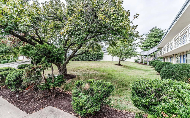 Motel 6 Dumfries, VA