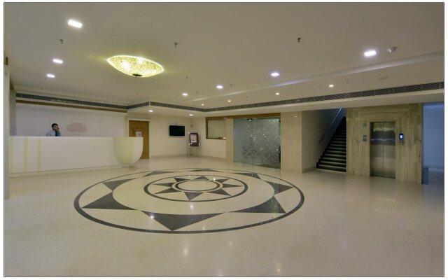Hotel Madhuram Royale