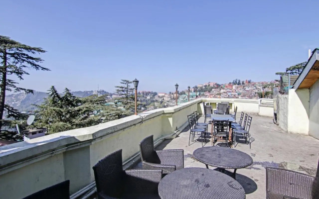 OYO Rooms Mall Road View