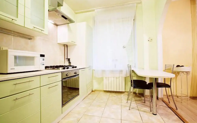 ApartLux on Smolenskaya