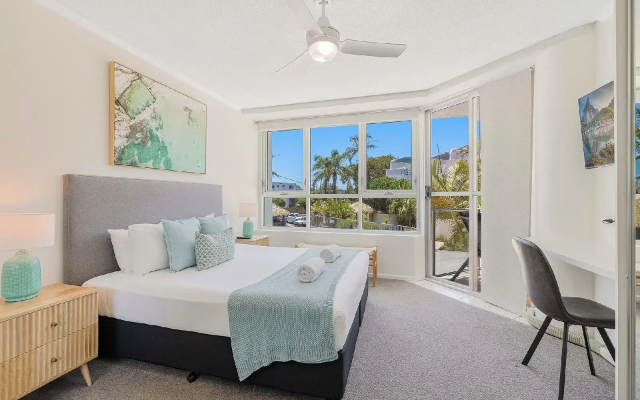 Chateau Royale Beach Resort Maroochydore