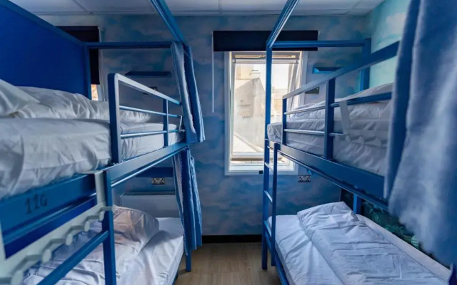 Hostelle