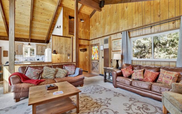 Rustic Retreat #2419