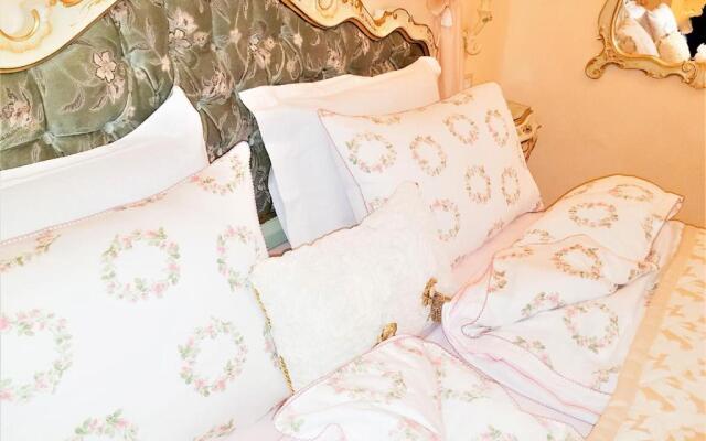 Fiore d'arancio Luxury City Center Apartment