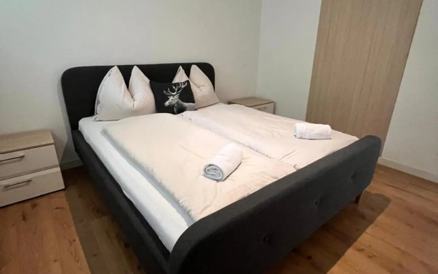 Apartment Sunnyside Premium by Alpine Host Helpers