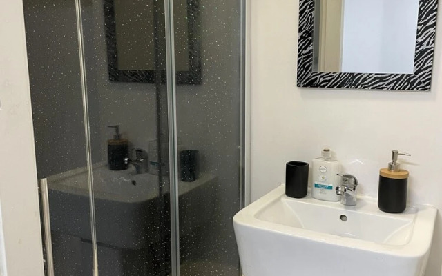 BV Lush Studio At Queensgate Huddersfield