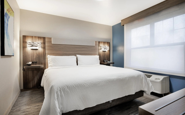 Holiday Inn Express & Suites Zion by IHG