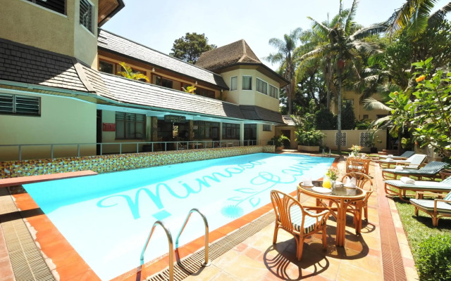 Mimosa Court Apartments