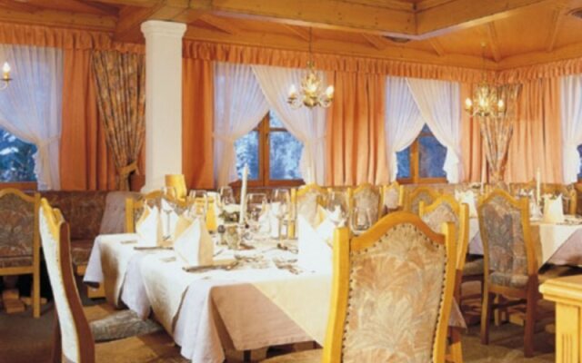 Hotel Troschana