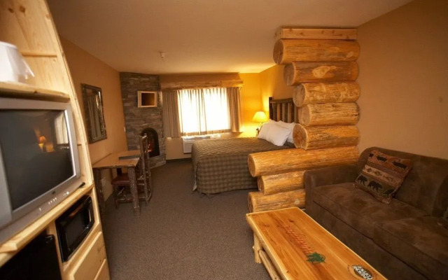 Whitefish Lodge and Suites