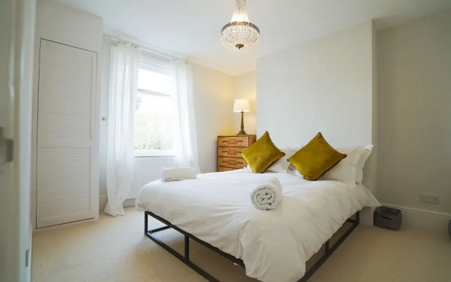 Dane Road - Stylish four bedroom home near Margate Old Town