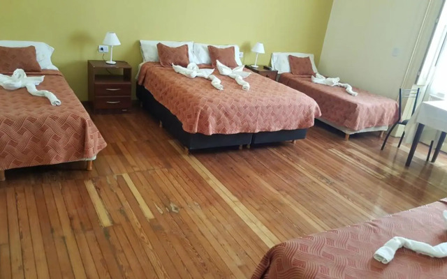 Hotel Reina