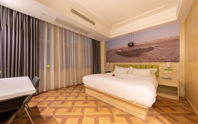 ibis Styles NT Shimao Plz