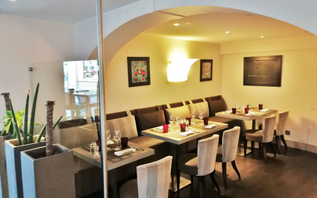 L'Hôtel du Café des Arts