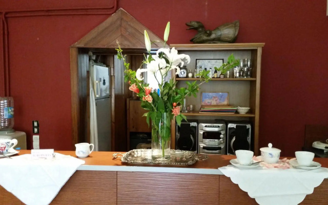 Acropolis Hotel