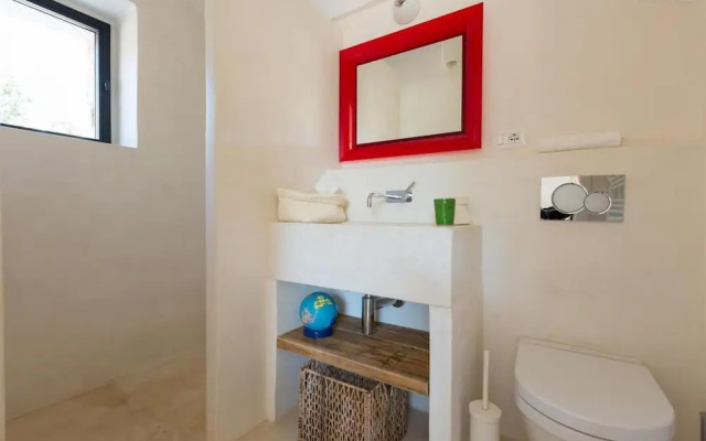 311 Villa con Piscina ad Ostuni