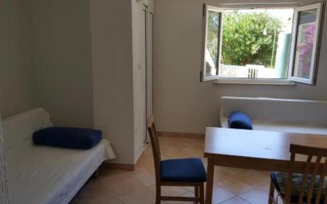 Studio Apartment Bosko