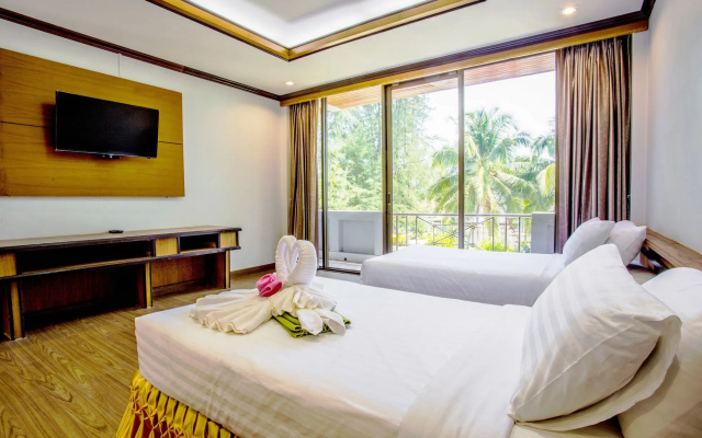 The Uncle Beach Resort