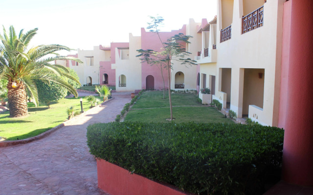 Tropitel Dahab Oasis Resort