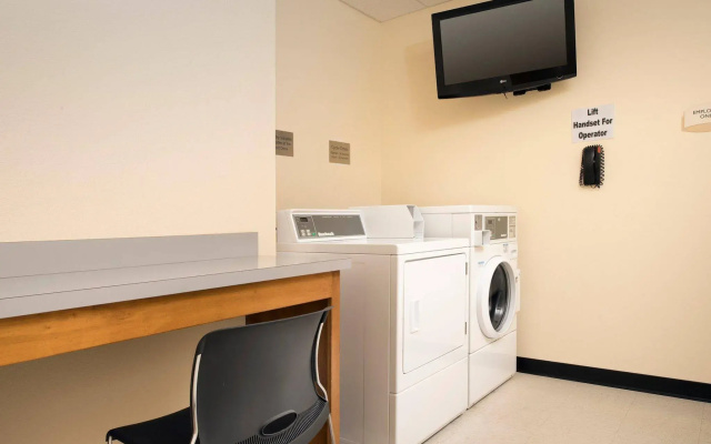 Fairfield Inn & Suites Weatherford
