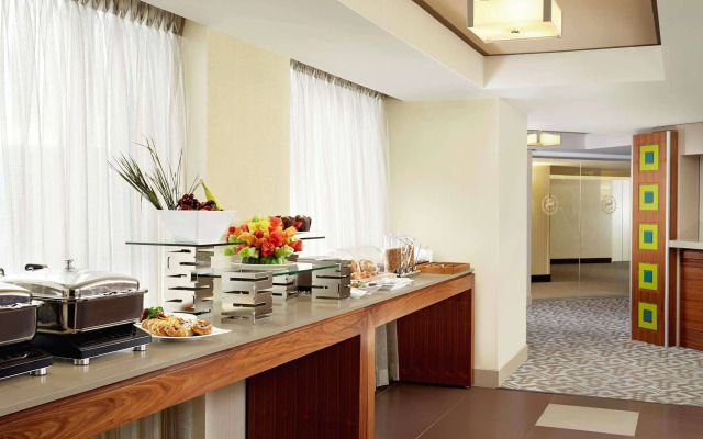 Sheraton Parkway Toronto North Hotel & Suites