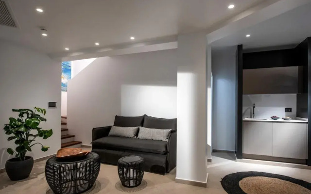 Made By The Sea Villas 21 Bdrm