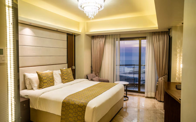 Ramada by Wyndham Cox's Bazar Kolatoli Beach