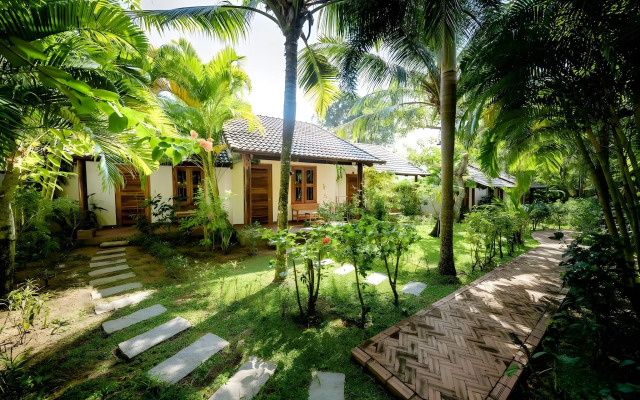 La Mer Resort