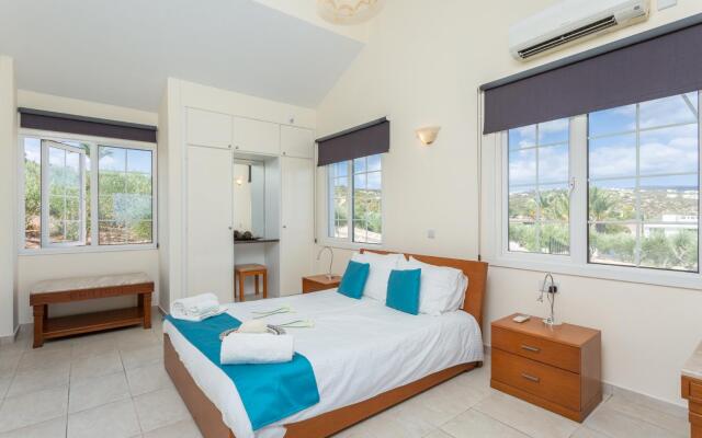 Villa Thea in Neo Chorio