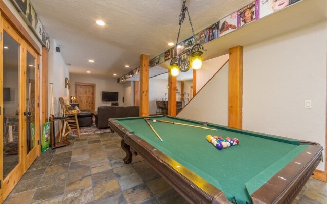 Big Sky - Little Plume Lodge