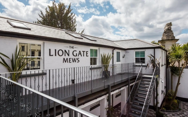 The Liongate Hotel