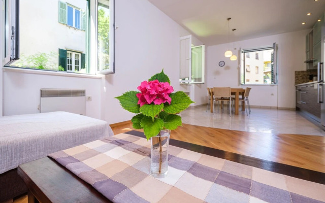 Apartment Bačvice Split