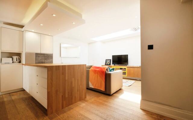 Newly Furnished Patio Flat In Peckham
