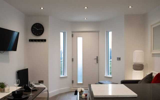 Modern 2 Bedroom Flat in Kennington