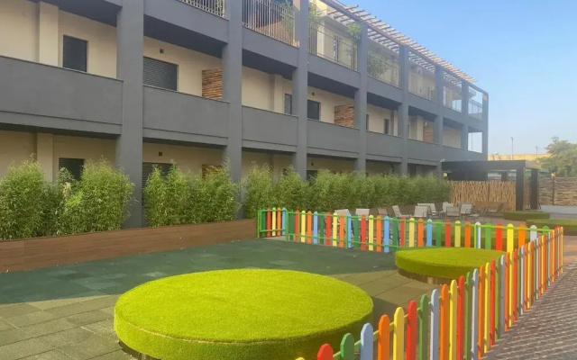 Paradisea club and residences
