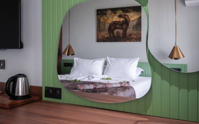 Assos Troy Otel