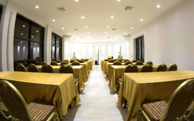 Hotel Catedral Plaza