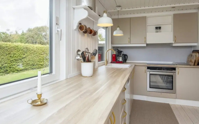 6 Person Holiday Home in Tarm