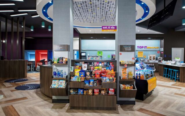 Tru by Hilton Cypress Houston